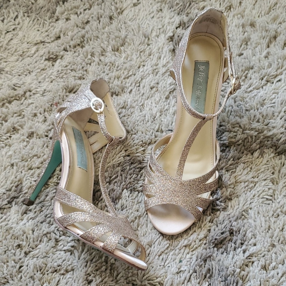Blue By Betsey Johnson Tee Evening Heels, Gold, Size 6
